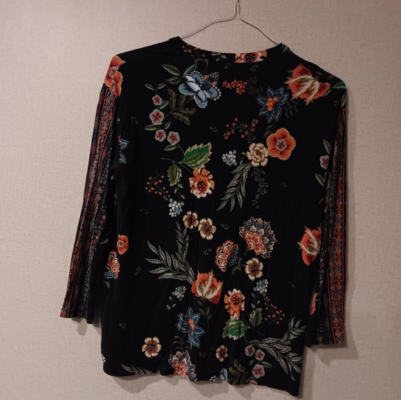 Johnny Was Black Floral V-Neck Blouse with Multicolor Blooms - Picture 3 of 3